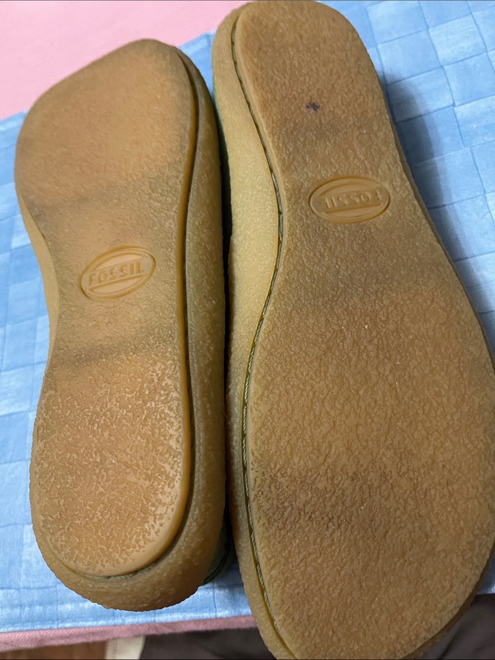 Fossil Olive Green Suede Fringe Moccasins for Women - Picture 8 of 9